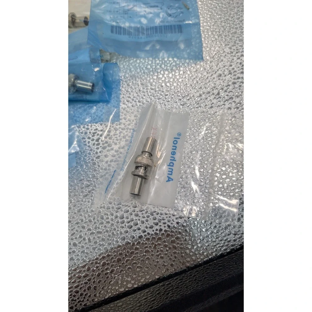 Amphenol BNC RF Connectors Lot 31-71000-RFX Crimp Plugs Coaxial Adapter‎ Bulk